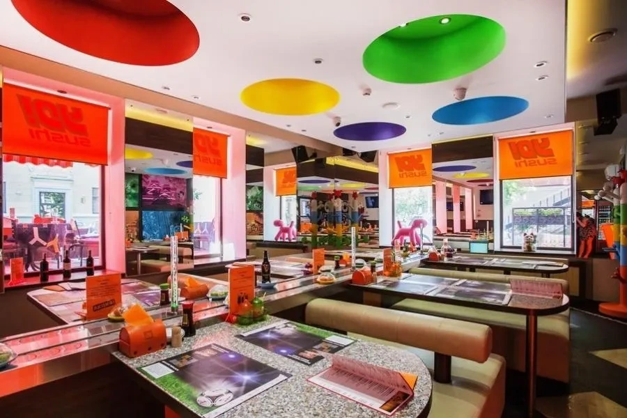 Кафе Йо! Суши (Yo! Sushi)