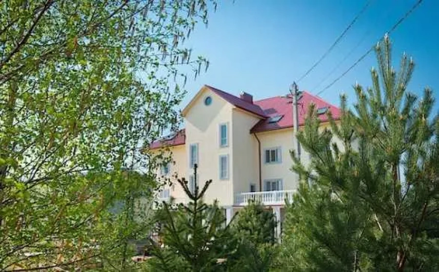 Коттедж Maxhotel