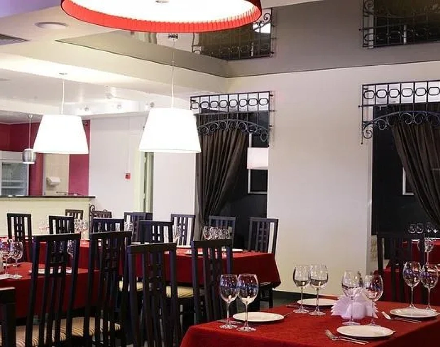 Ресторан Banquet hall Promenade (Банкет Холл Променад)
