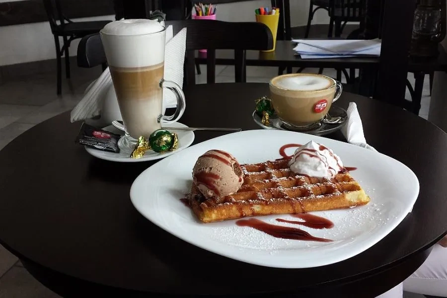 Кафе Cafe le phare