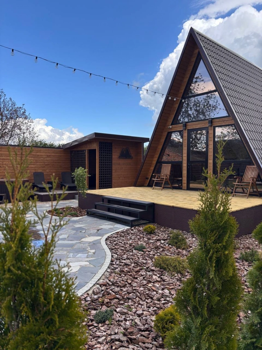 Домик A-frame Zabuzhki Village