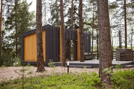 Домики на берегу озера Woodhouse.devino  Витебская область