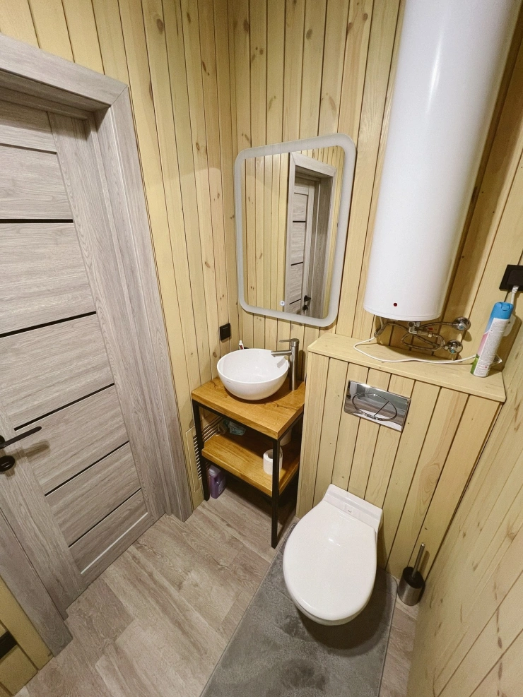 c1b30283-be8a-4d24-b19e-3aa1f46ebb78.jpg