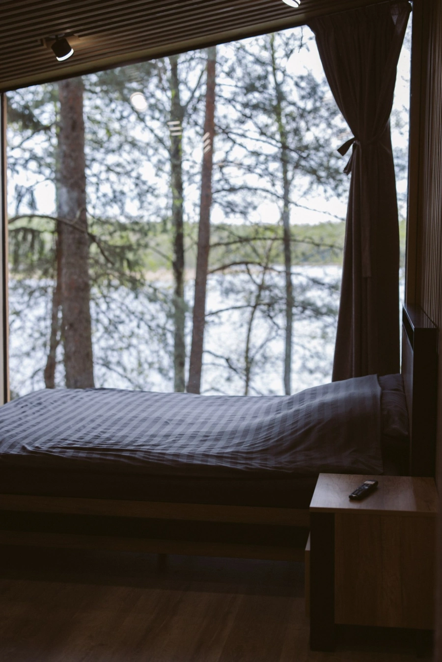 Домики на берегу озера Woodhouse.devino 